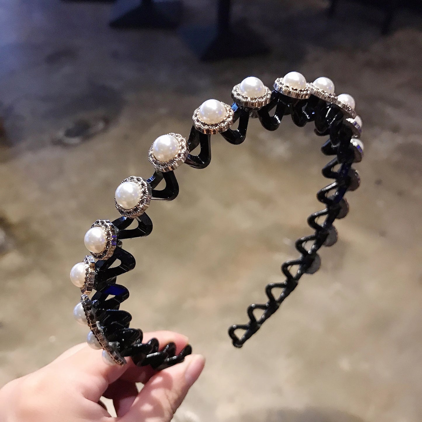 Non-Slip Rhinestone Hairbands – Elastic Pearl Flower Headbands for Women & Girls, Fashion Hair Hoop Accessories