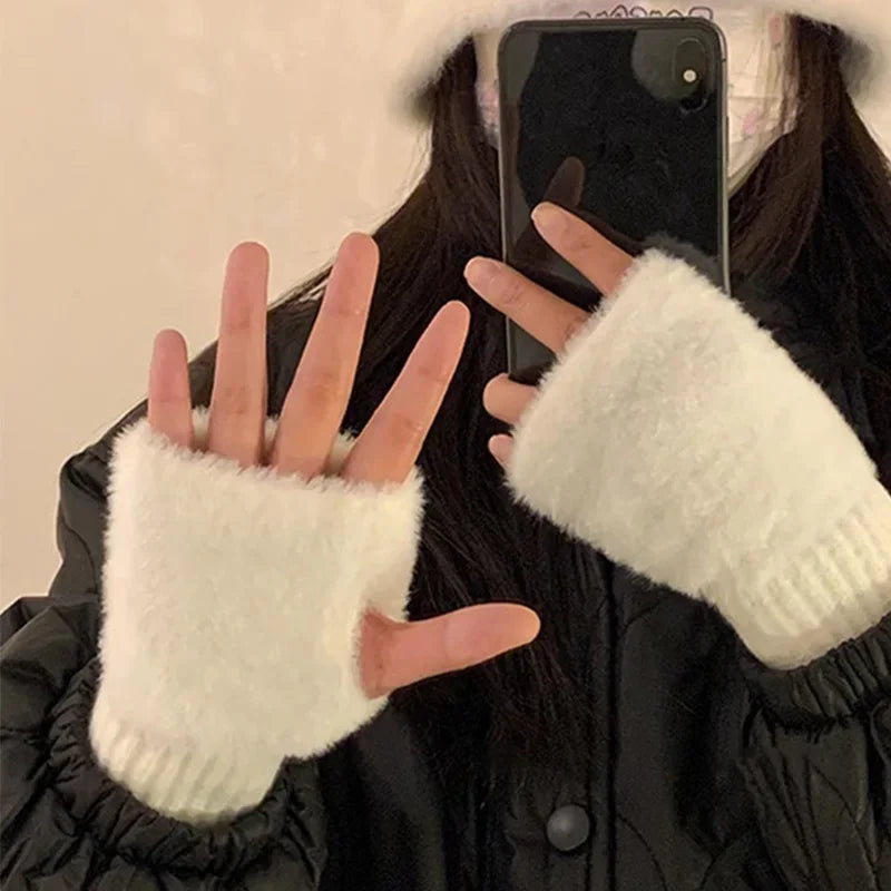 Soft Winter Fingerless Gloves – Women’s Warm Plush Knitted Wrist Mittens for Writing, Touchscreens & Everyday Use